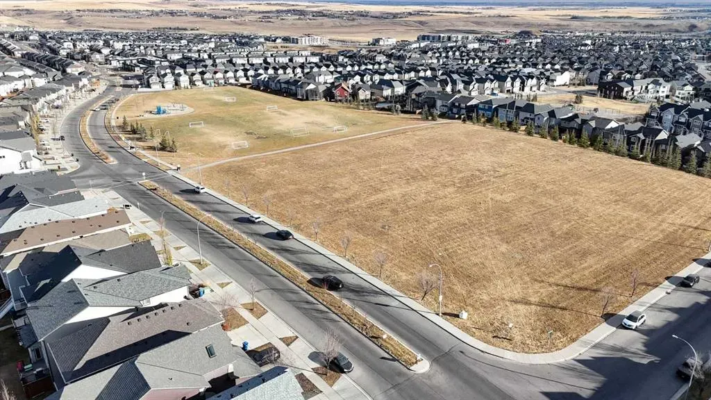 320 Nolancrest Circle NW