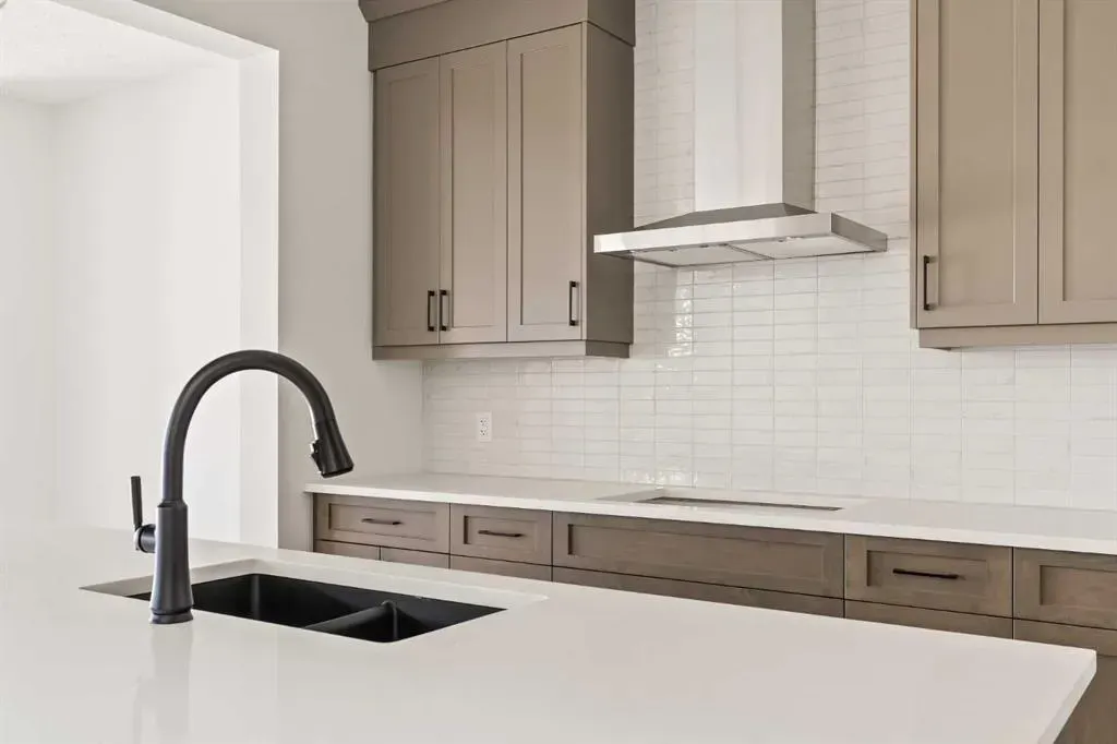 152 Creekstone Circle SW