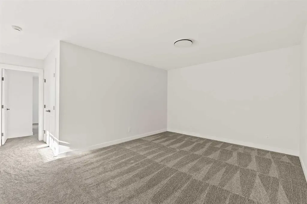 152 Creekstone Circle SW