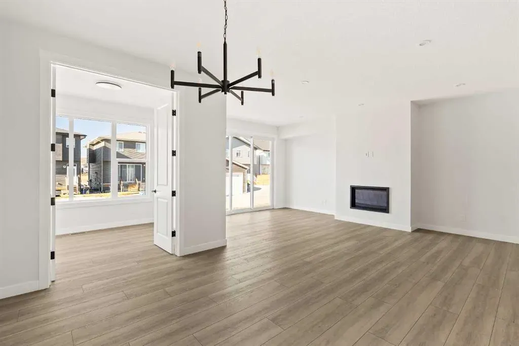 152 Creekstone Circle SW