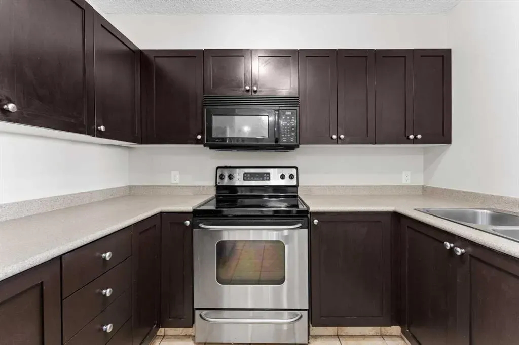 1111 6 Avenue SW, #910