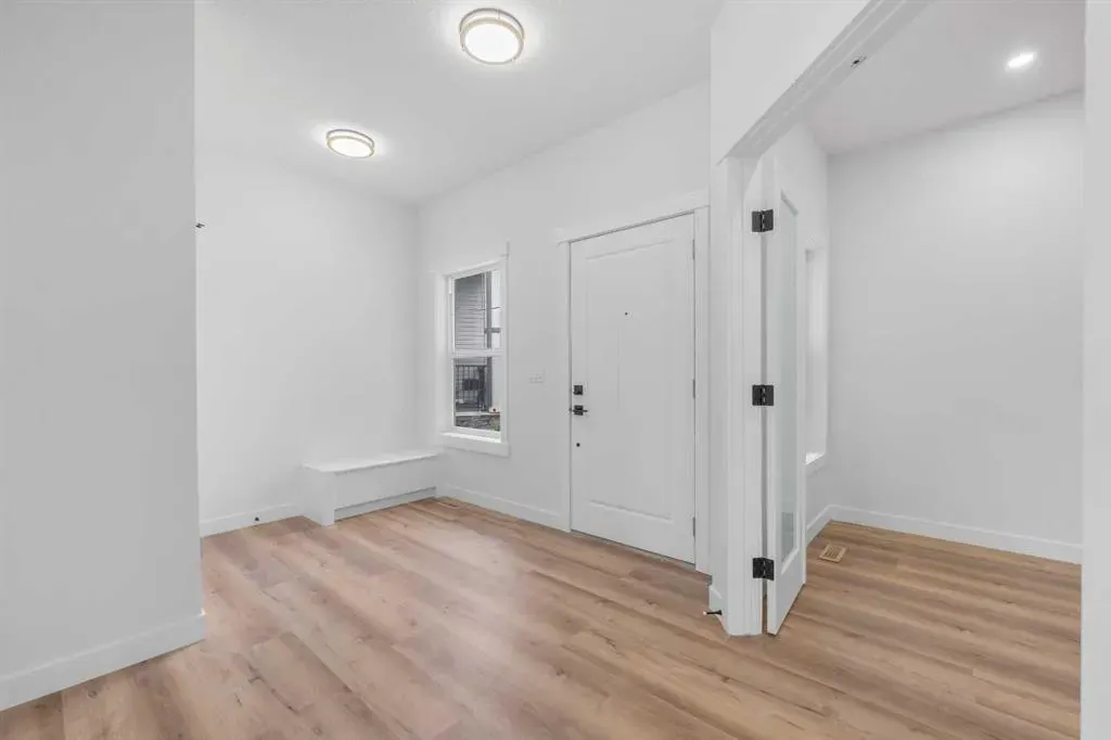 17 Lakes Estates Circle