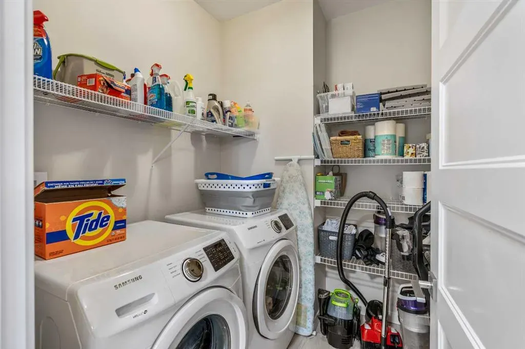 225 Lasalle Terrace W