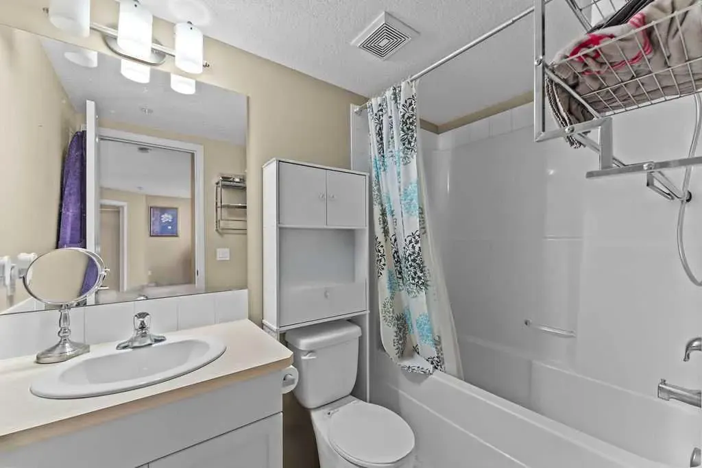 115 Prestwick Villas SE, #3208