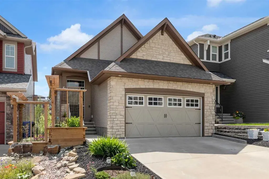 68 Nolanlake View NW