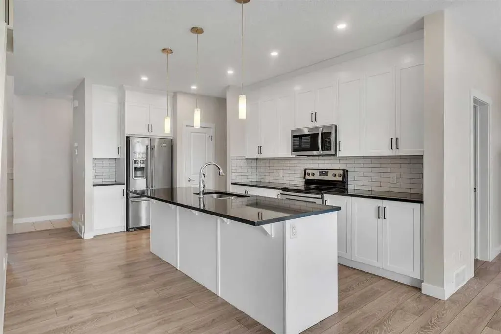 34 Sage Bluff Heights NW