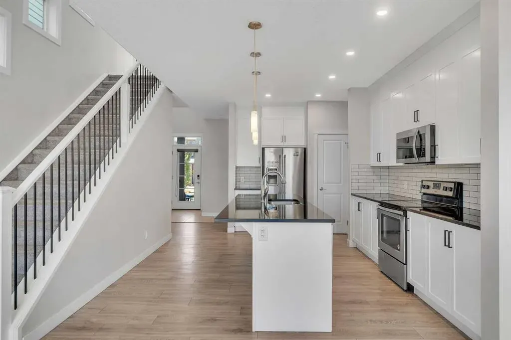 34 Sage Bluff Heights NW