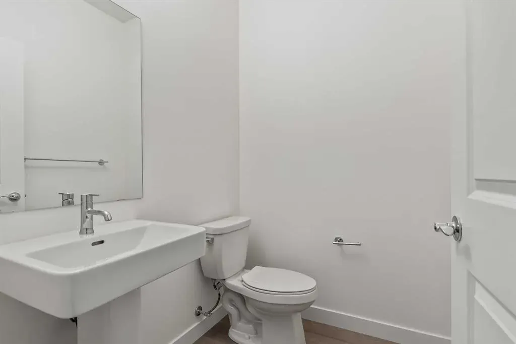 168 Creekstone Circle SW