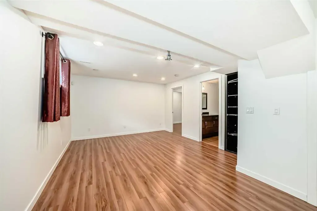 8 Cranfield Place SE