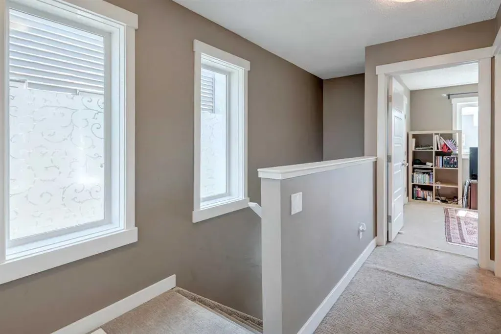 336 Covecreek Circle NE