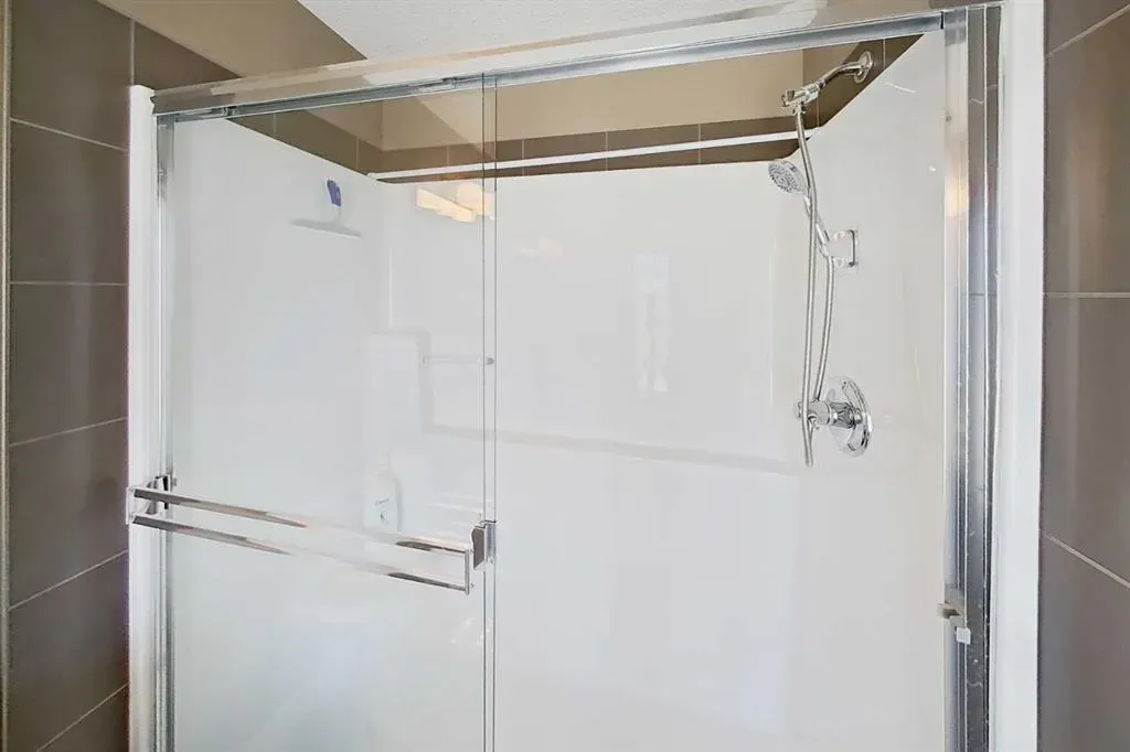 336 Covecreek Circle NE