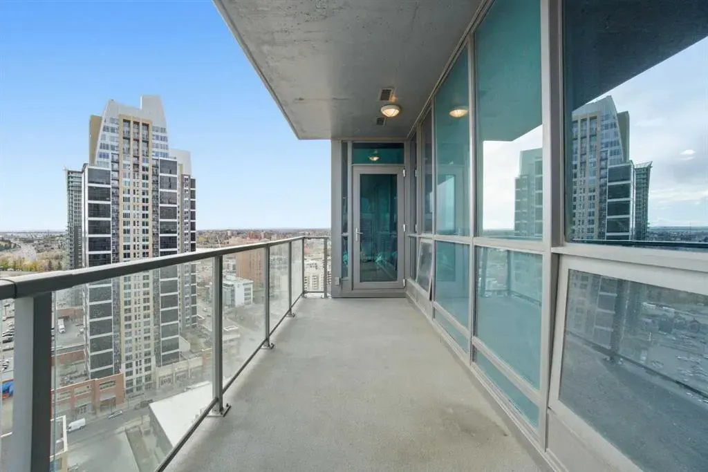 220 12 Avenue SE, #2207