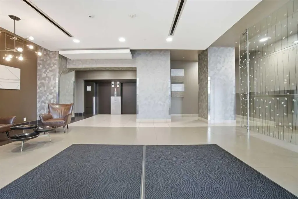 220 12 Avenue SE, #2207