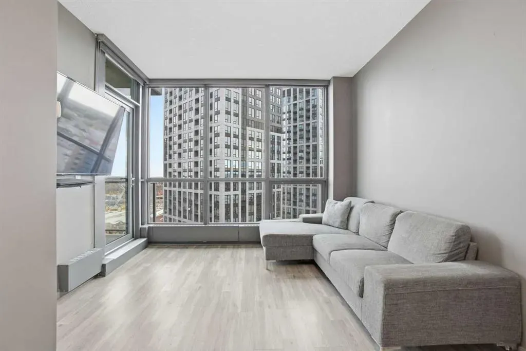 220 12 Avenue SE, #2207