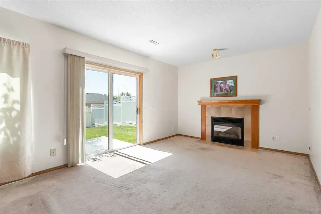 131 Tipping Close SE