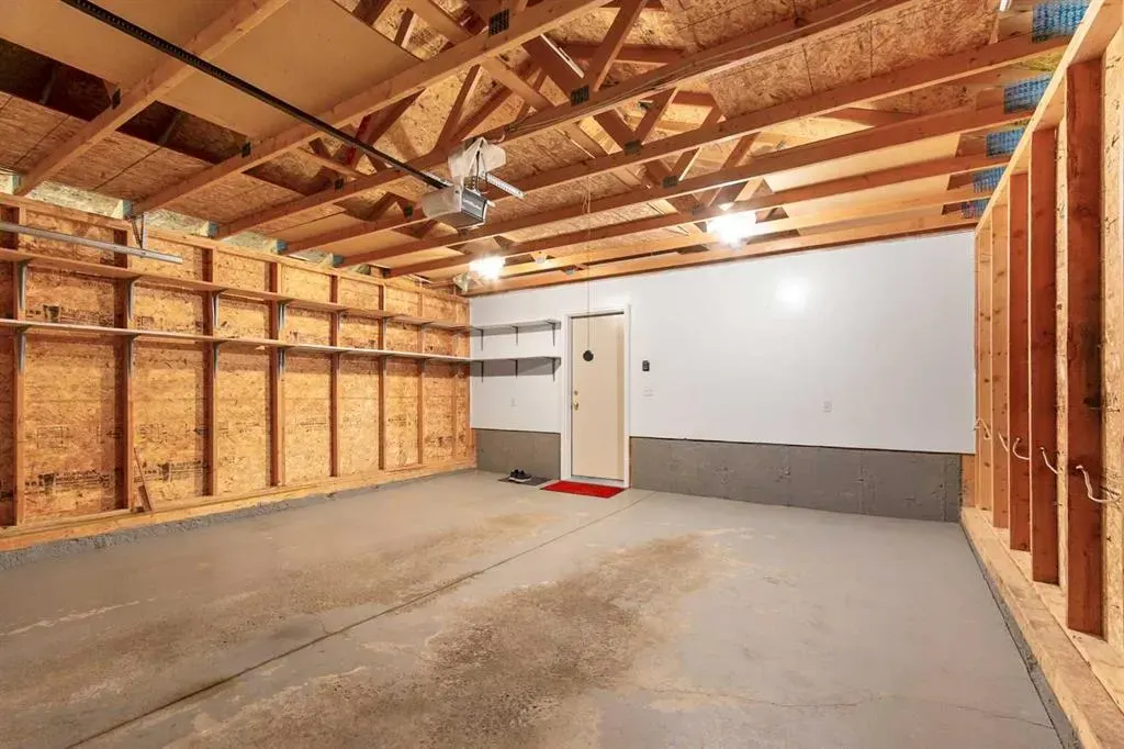 131 Tipping Close SE