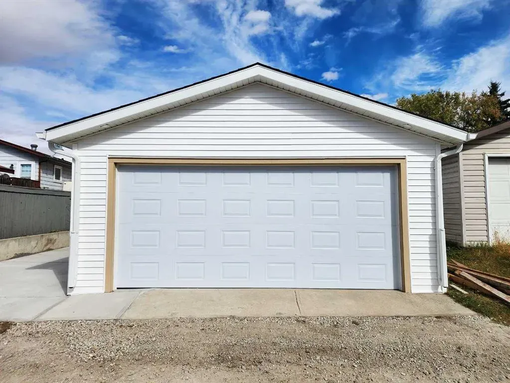 99 Abingdon Crescent NE