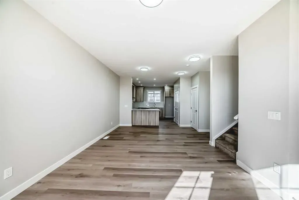 156 Belvedere Park SE