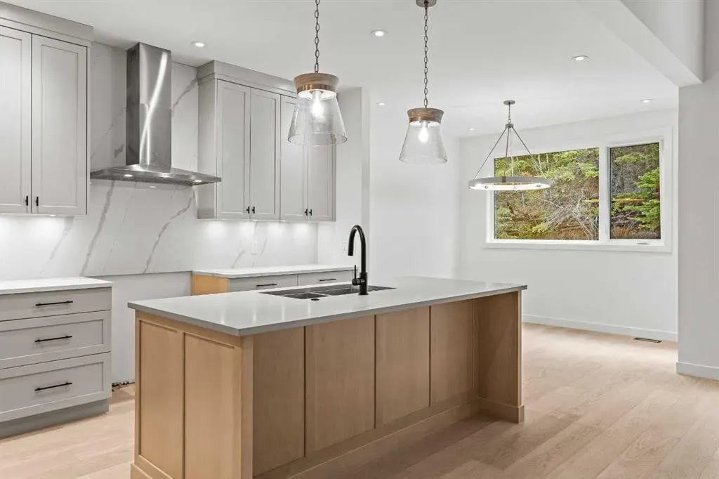 249B Three Sisters Drive