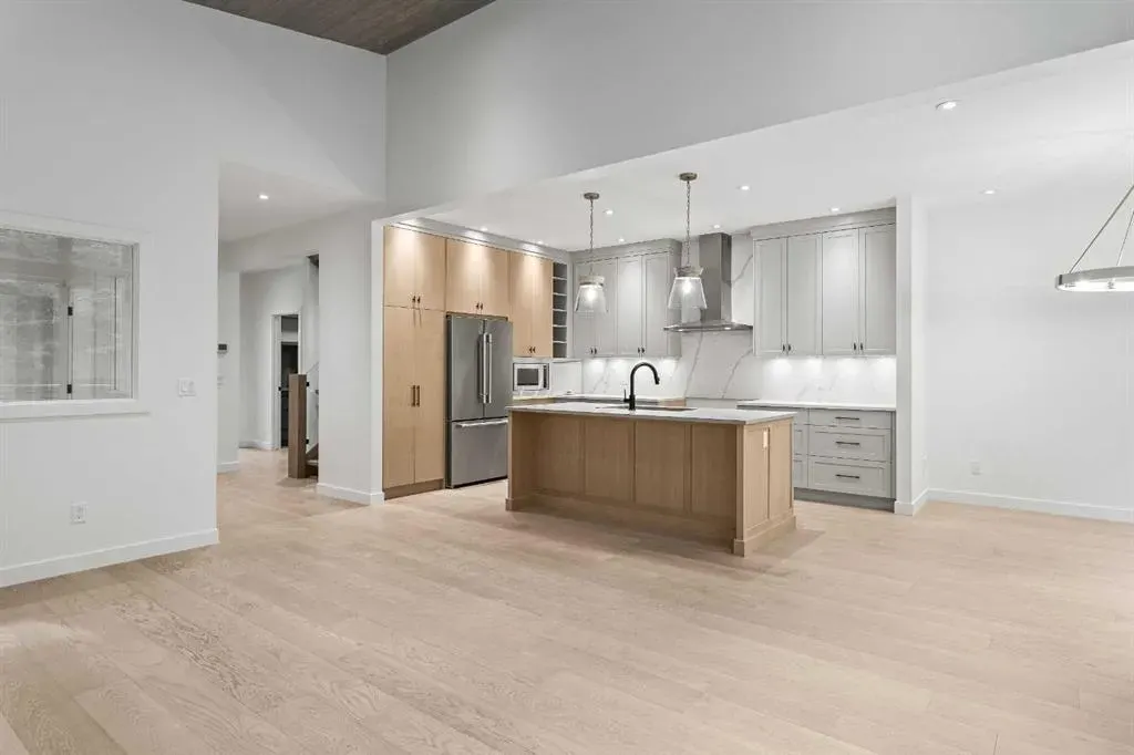 249B Three Sisters Drive