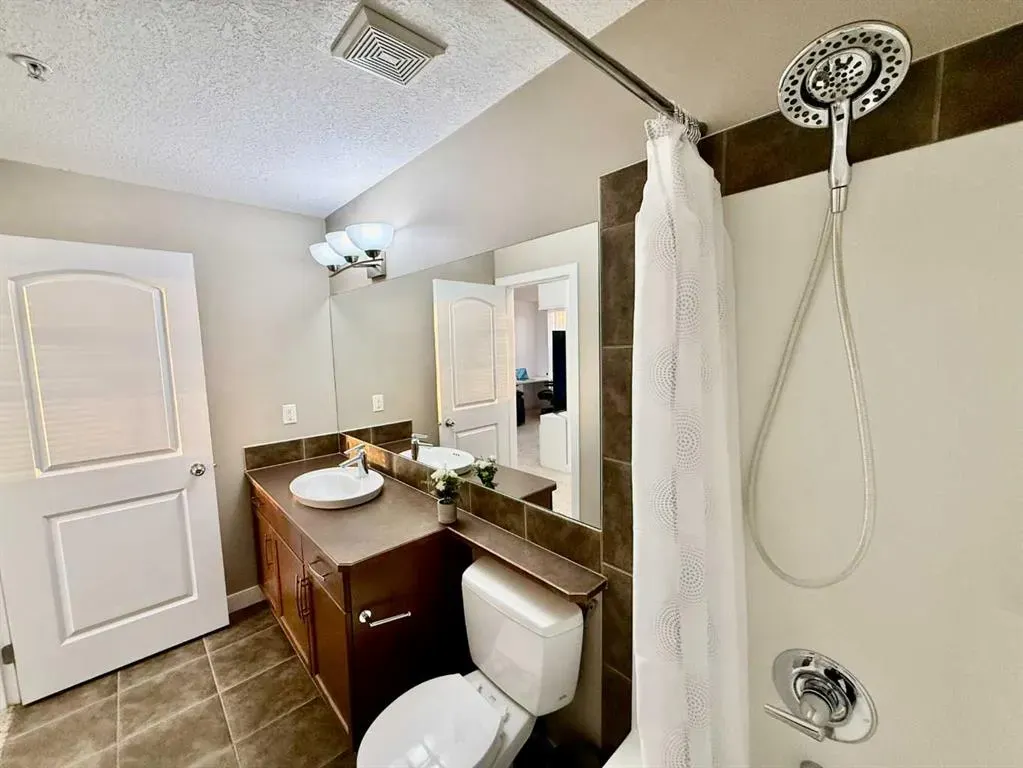 15304 Bannister Road SE, #220