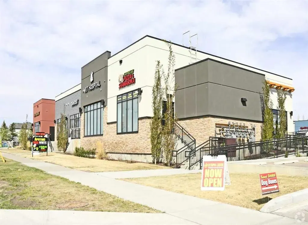 500 Royal Oak Drive NW #240