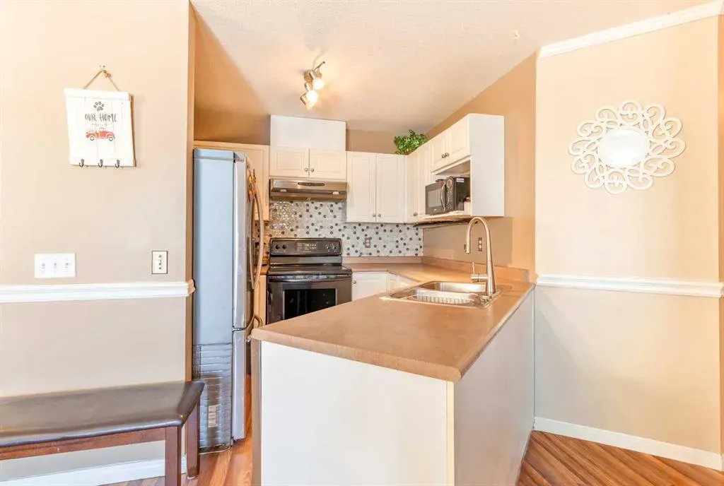 605 19 Street SE #302