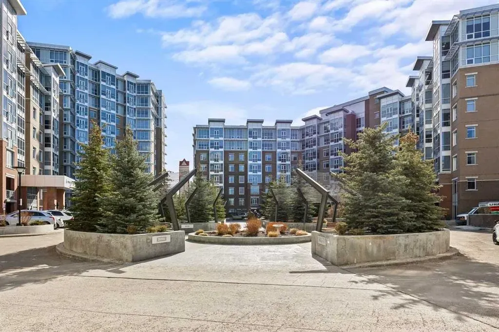 16 Varsity Estates Circle NW #310