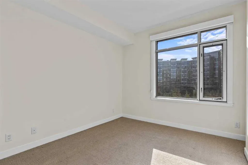 16 Varsity Estates Circle NW #310
