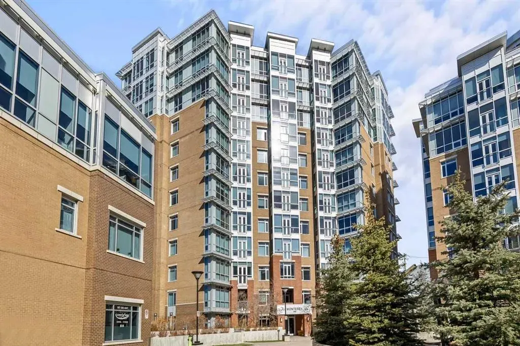 16 Varsity Estates Circle NW #310