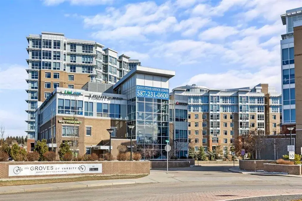 16 Varsity Estates Circle NW #310