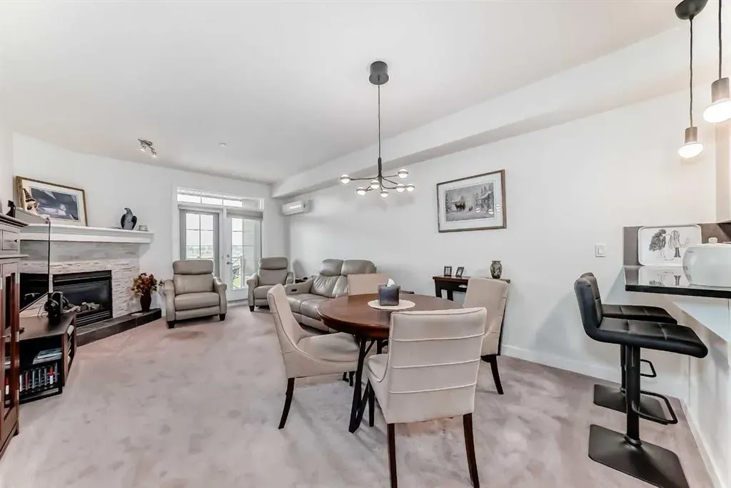 1005A Westmount Drive #211
