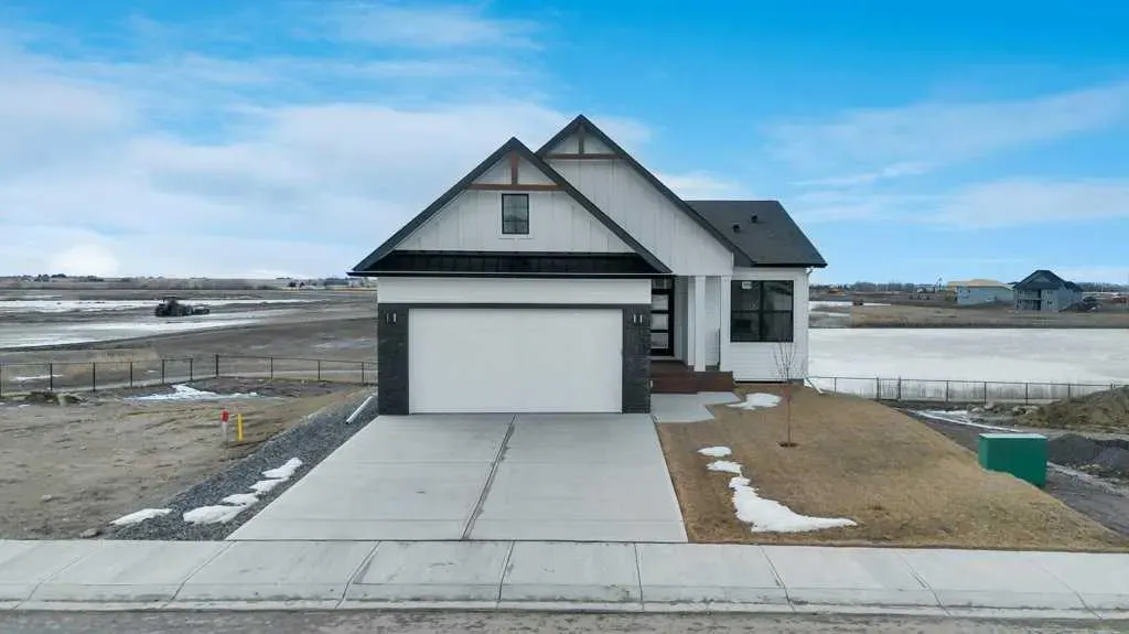 163 Lakewood Circle