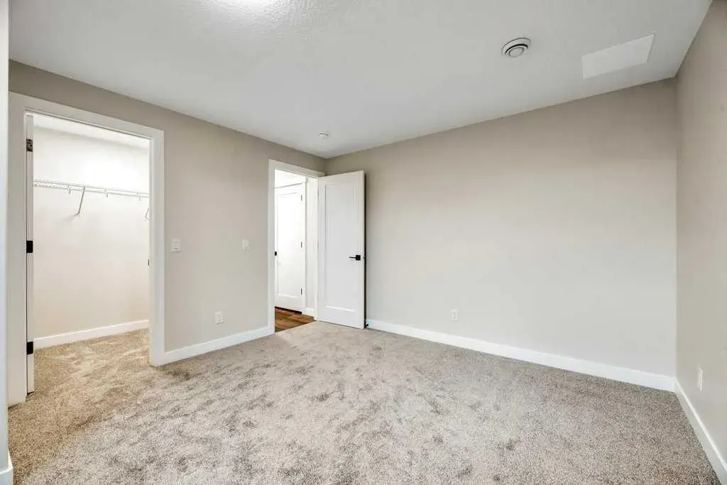 163 Lakewood Circle