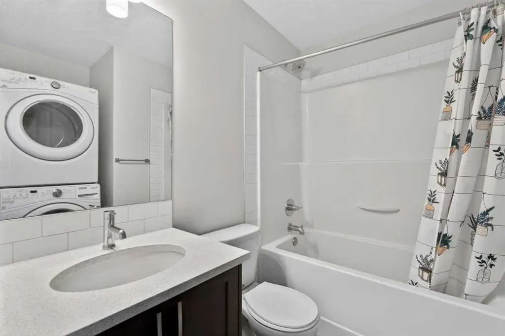 12 Evanscrest Gardens NW