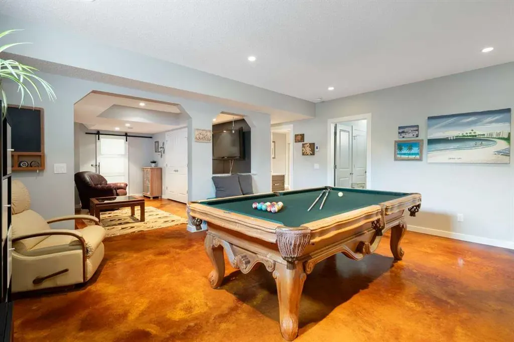 202 Boulder Creek Court SE