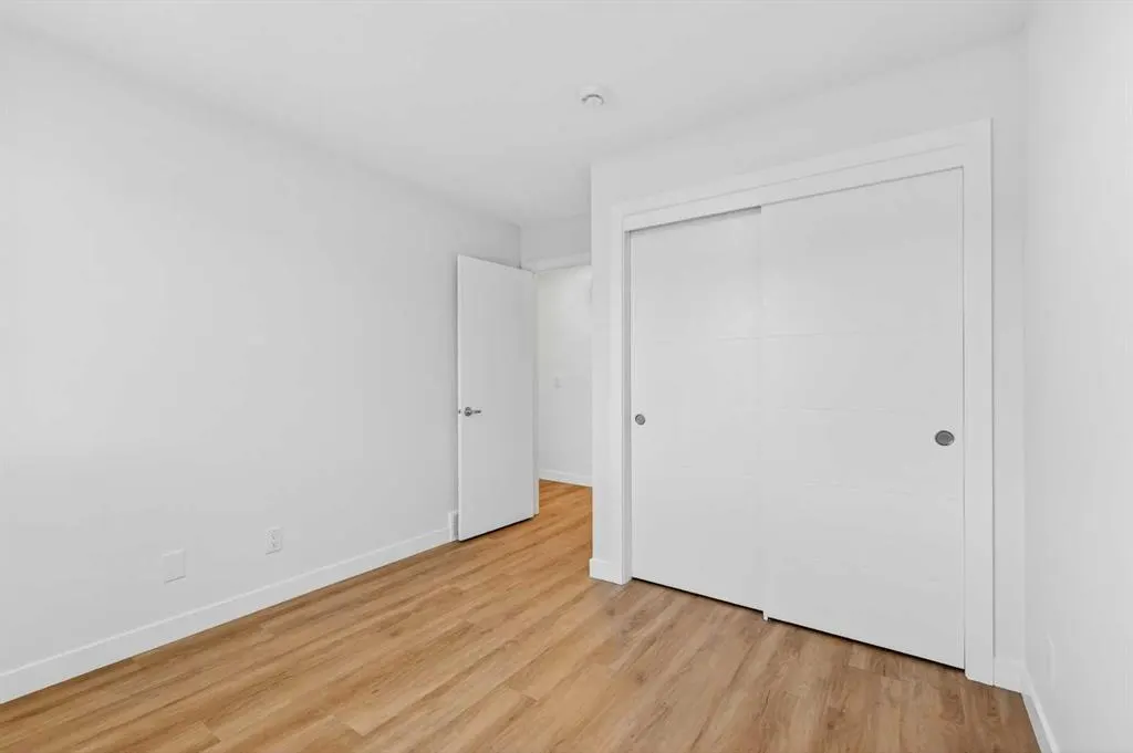 1105 Sailfin Heath