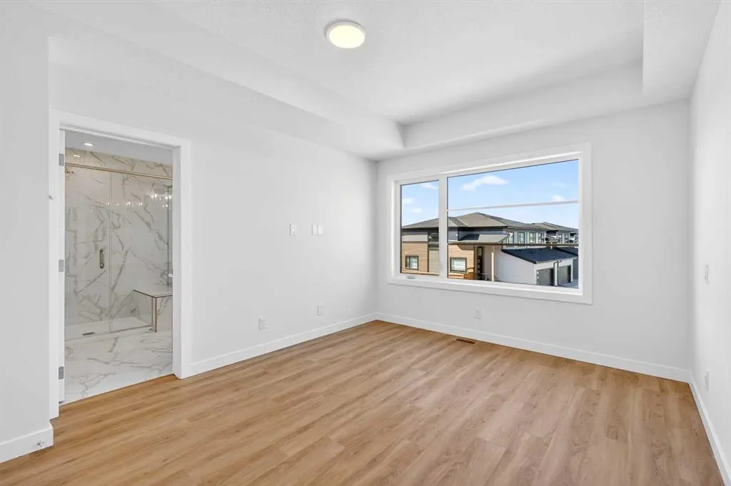 1105 Sailfin Heath