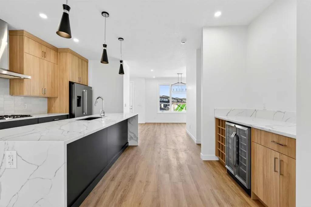 1105 Sailfin Heath