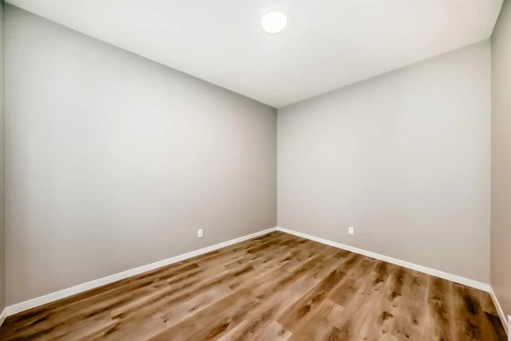 103 Mercado Crescent SE