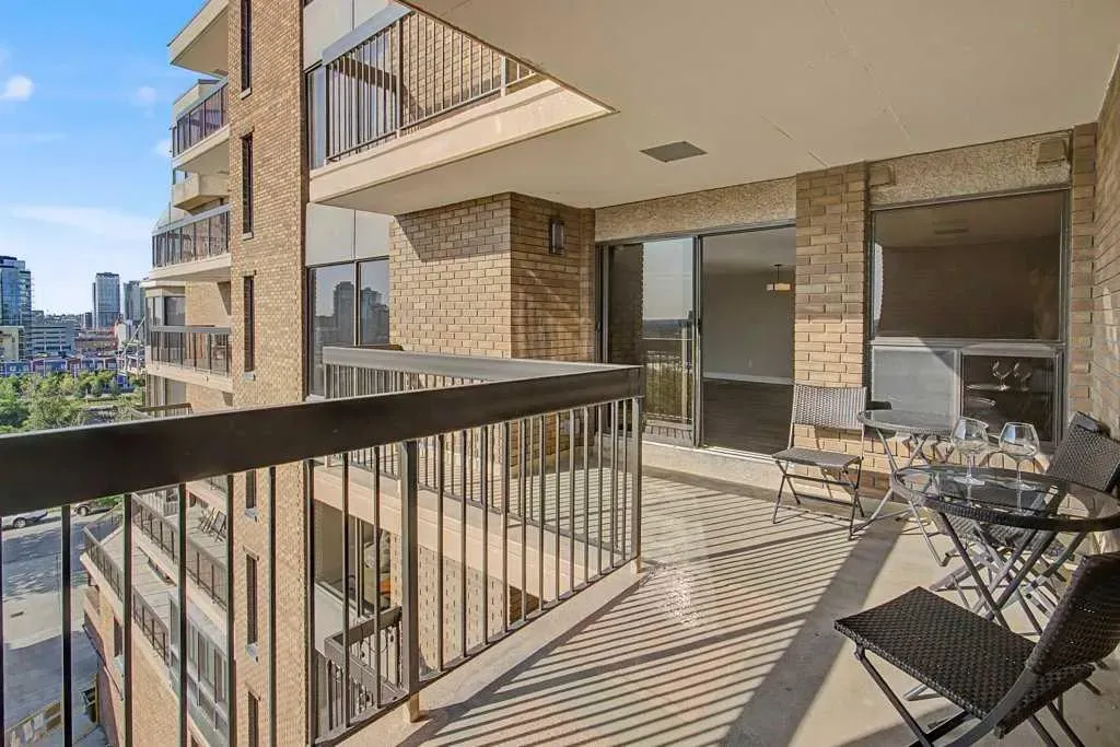 320 Meredith Road NE #602