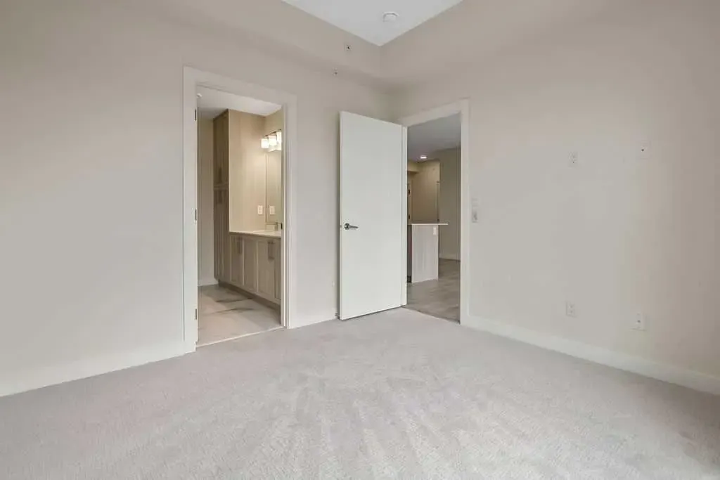 100 Banister Drive #1413