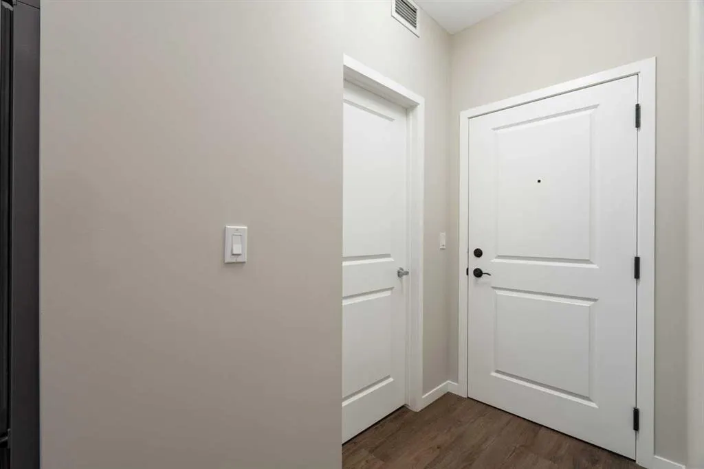 30 Mahogany Mews SE #112