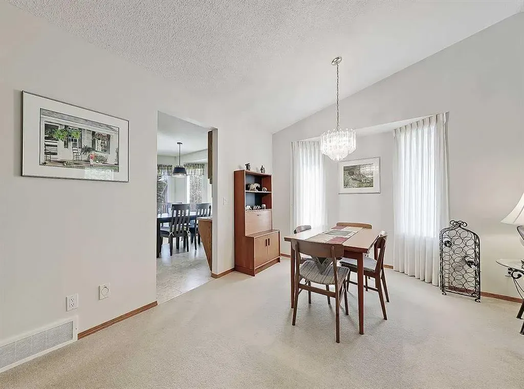 104 Riverside Place NW