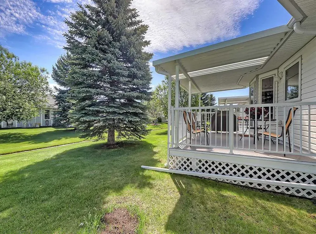 104 Riverside Place NW