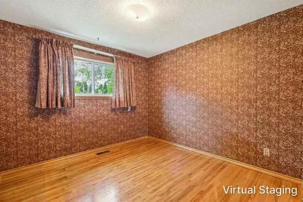 5036 Vallance Crescent NW