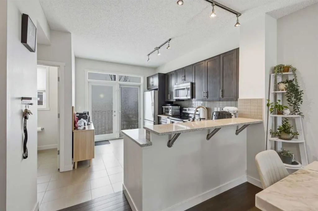 214 Nolanfield Villas NW