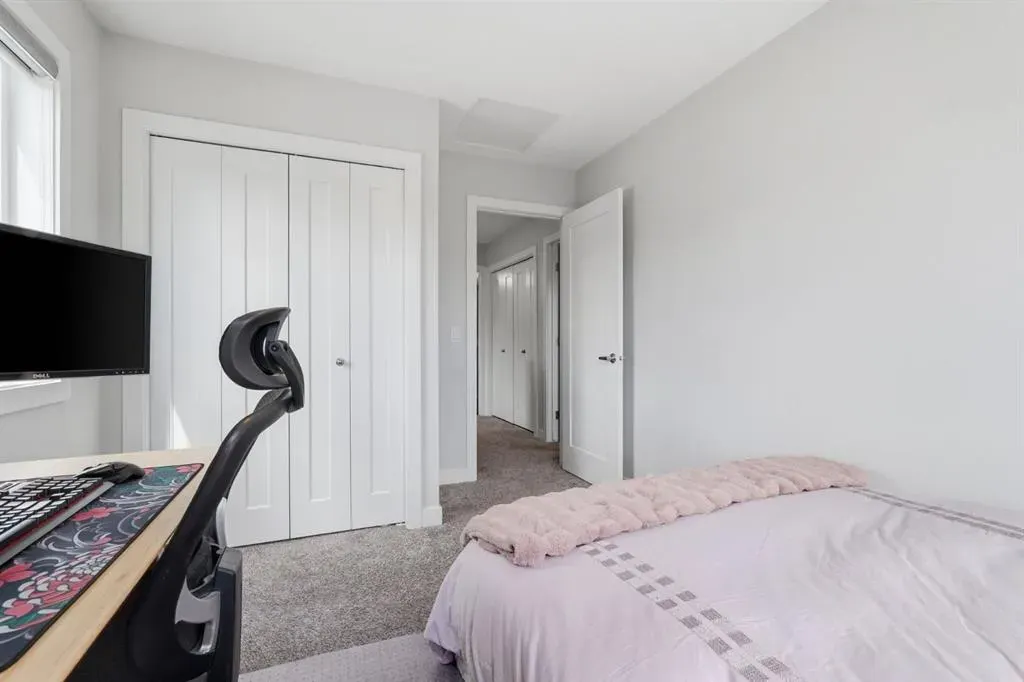 15 Tuscany Summit Square NW