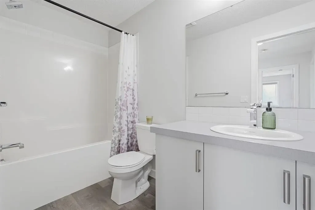 15 Tuscany Summit Square NW