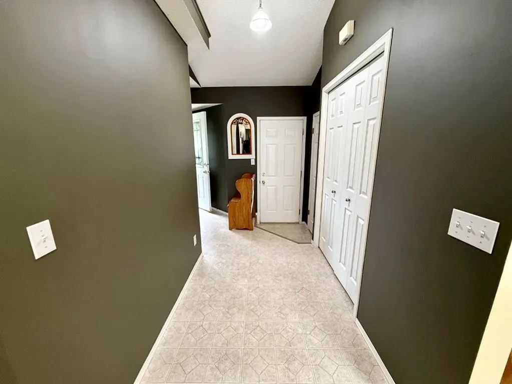 211 Baker Creek Place SW